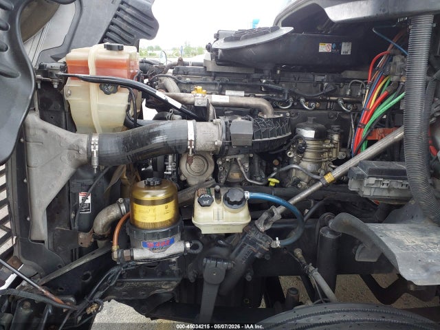 Продажа на аукционе авто 2017 Freightliner Cascadia 125, vin: 1FUJGLDR0HLHP0490, номер лота: 45034215