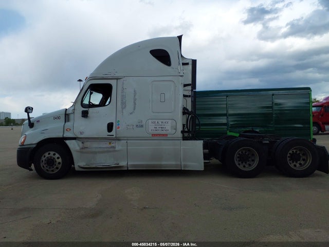 Продажа на аукционе авто 2017 Freightliner Cascadia 125, vin: 1FUJGLDR0HLHP0490, номер лота: 45034215
