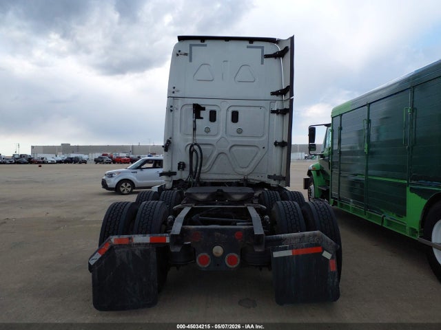 Продажа на аукционе авто 2017 Freightliner Cascadia 125, vin: 1FUJGLDR0HLHP0490, номер лота: 45034215