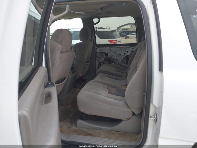 45034292 :رقم المزاد ، 3GNEC16Z84G211027 vin ، 2004 Chevrolet Suburban 1500 Ls مزاد بيع