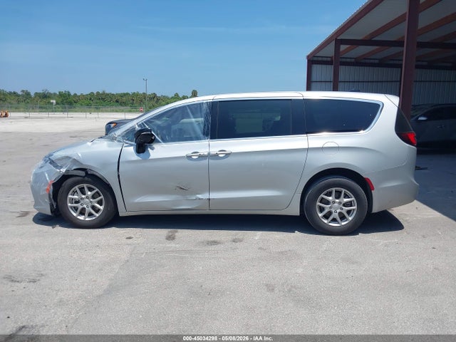 2026 Chrysler Pacifica Select მანქანა იყიდება აუქციონზე, vin: 2C4RC1BG2TR191011, აუქციონის ნომერი: 45034298