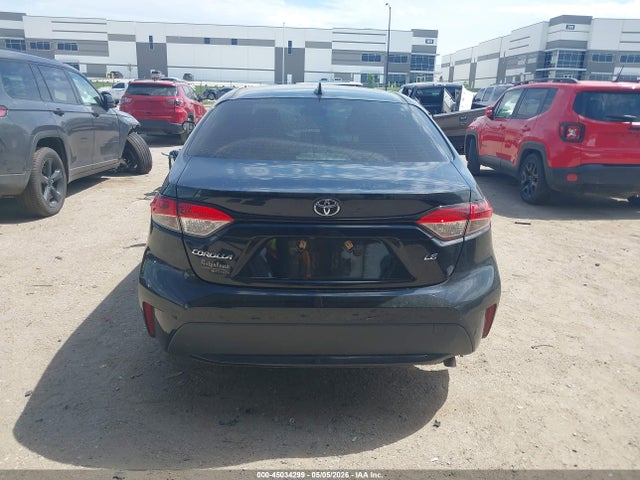 45034299 :رقم المزاد ، JTDEPMAE4MJ149367 vin ، 2021 Toyota Corolla Le مزاد بيع