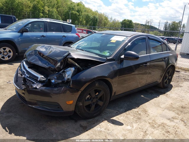 45034302 :رقم المزاد ، 1G1PC5SB4E7355651 vin ، 2014 Chevrolet Cruze 1lt Auto مزاد بيع
