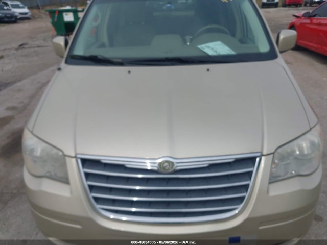 45034305 :رقم المزاد ، 2A4RR5D16AR468233 vin ، 2010 Chrysler Town & Country Touring مزاد بيع