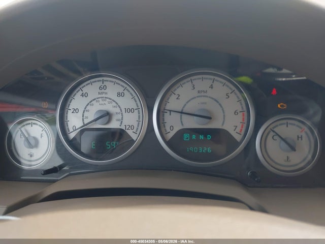 45034305 :رقم المزاد ، 2A4RR5D16AR468233 vin ، 2010 Chrysler Town & Country Touring مزاد بيع