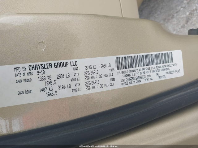 45034305 :رقم المزاد ، 2A4RR5D16AR468233 vin ، 2010 Chrysler Town & Country Touring مزاد بيع