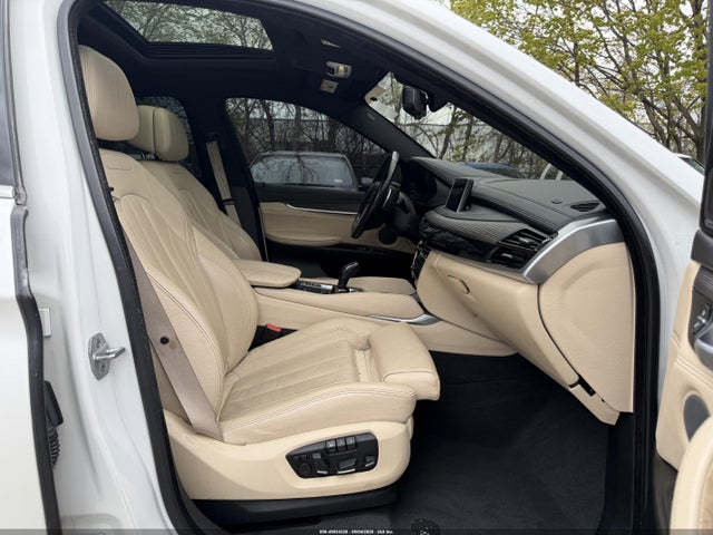 2017 Bmw X6 Xdrive50i მანქანა იყიდება აუქციონზე, vin: 5UXKU6C37H0W38407, აუქციონის ნომერი: 45034320