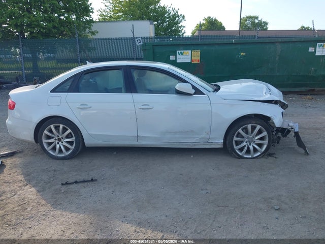2013 Audi A4 2.0t Premium მანქანა იყიდება აუქციონზე, vin: WAUFFAFL4DN033637, აუქციონის ნომერი: 45034321