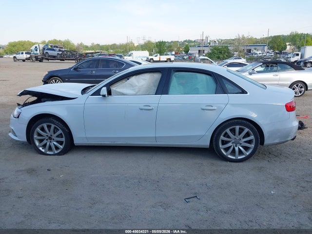 2013 Audi A4 2.0t Premium მანქანა იყიდება აუქციონზე, vin: WAUFFAFL4DN033637, აუქციონის ნომერი: 45034321