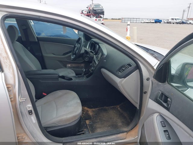 Продаж на аукціоні авто 2014 Kia Optima Lx, vin: KNAGM4A77E5454260, номер лоту: 45034330