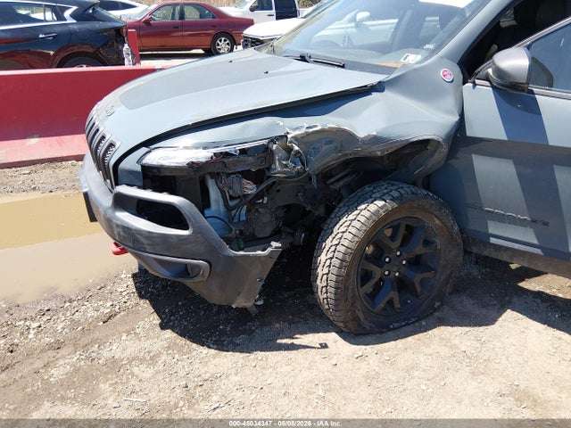 45034347 :رقم المزاد ، 1C4PJMBS8FW752794 vin ، 2015 Jeep Cherokee Trailhawk مزاد بيع