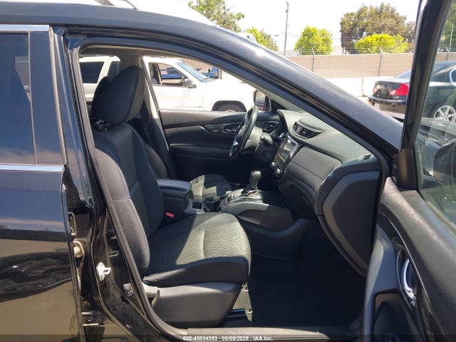 JN8AT2MT3HW143808 Nissan ROGUE SV