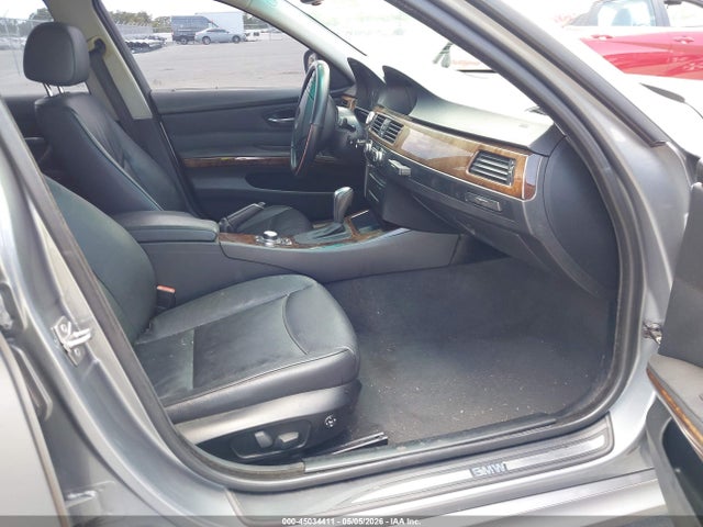 2010 Bmw 328i მანქანა იყიდება აუქციონზე, vin: WBAPH5G58ANM35372, აუქციონის ნომერი: 45034411