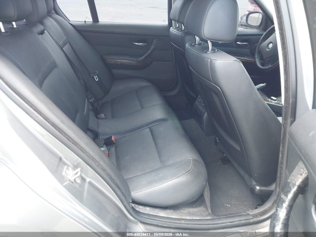 2010 Bmw 328i მანქანა იყიდება აუქციონზე, vin: WBAPH5G58ANM35372, აუქციონის ნომერი: 45034411