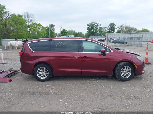 2017 Chrysler Pacifica Touring მანქანა იყიდება აუქციონზე, vin: 2C4RC1DG8HR552066, აუქციონის ნომერი: 45034433