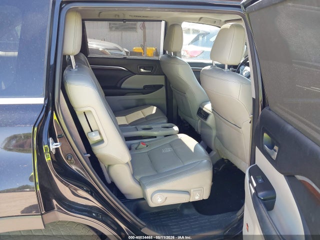 Toyota Highlander Limited V6 2015 5TDDKRFH7FS148827 Image 8