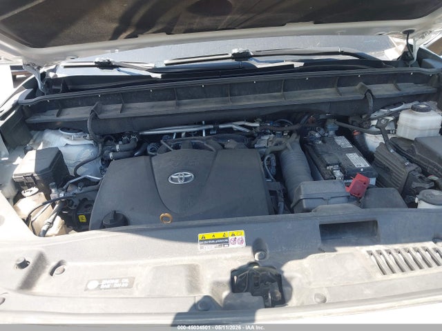 Auction sale of the 2022 Toyota Highlander Le, vin: 5TDBZRBH4NS194302, lot number: 45034501