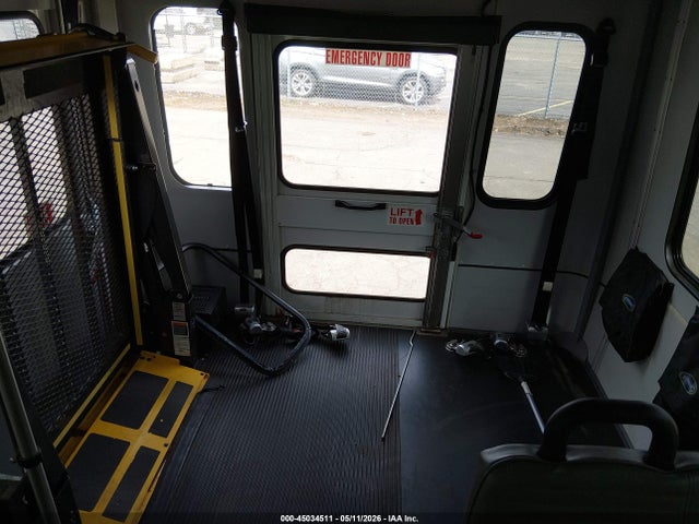 Aukcja sprzedaży 2018 Ford E-350 Cutaway, vin: 1FDEE3F61JDC06373, numer aukcji: 45034511