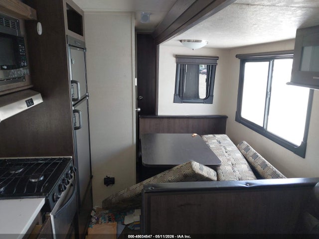 Продаж на аукціоні авто 2018 Forest River Wildwood, vin: 4X4TWDG23J8804719, номер лоту: 45034547