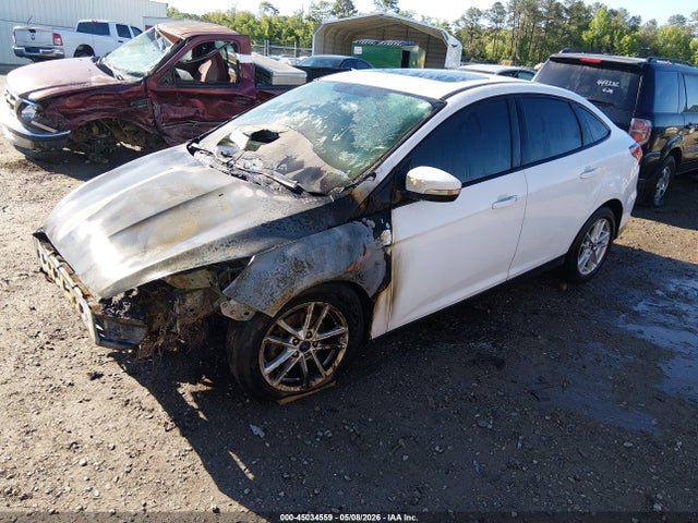 Ford FOCUS SE 2016 1FADP3F29GL345114 Image 2