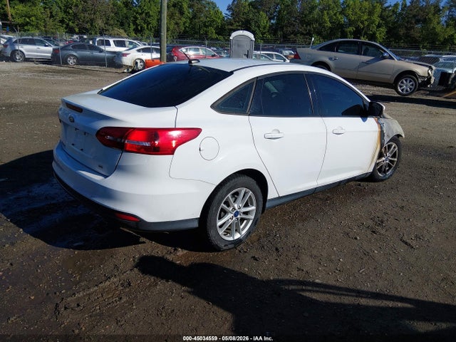 Ford FOCUS SE 2016 1FADP3F29GL345114 Image 4