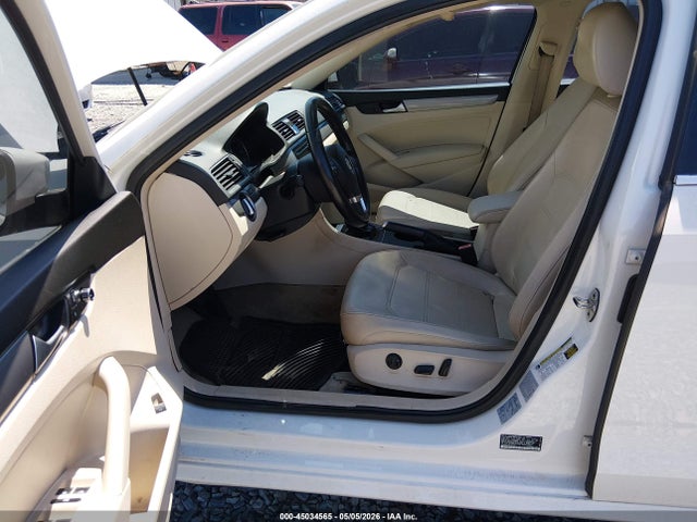 Aukcja sprzedaży 2015 Volkswagen Passat 1.8t Limited Edition, vin: 1VWAS7A32FC077179, numer aukcji: 45034565