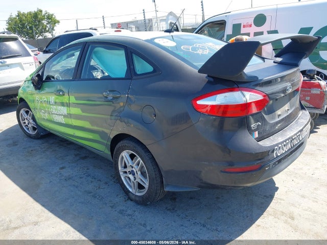 3FADP4BJ1HM144925 Ford FIESTA SE