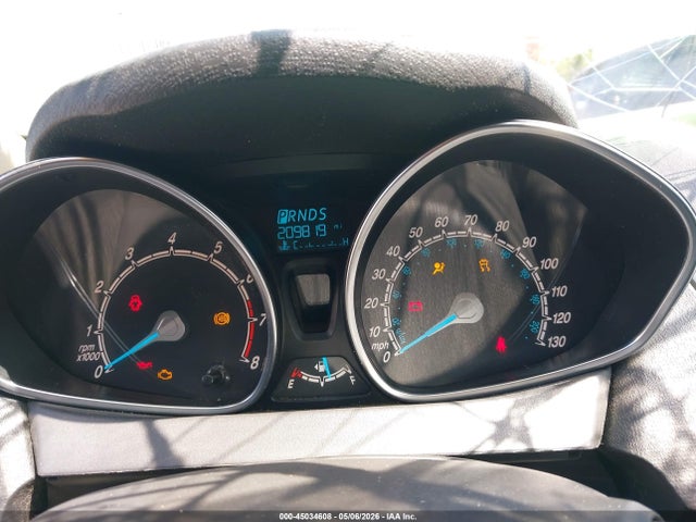 3FADP4BJ1HM144925 Ford FIESTA SE