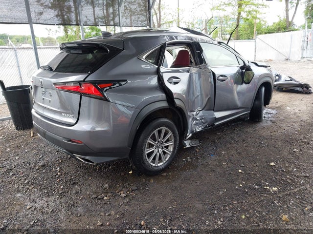 45034618 :رقم المزاد ، JTJDARDZ0M2236649 vin ، 2021 Lexus Nx 300 مزاد بيع
