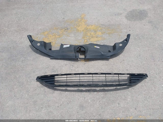 2017 Toyota Prius Four მანქანა იყიდება აუქციონზე, vin: JTDKARFU1H3049495, აუქციონის ნომერი: 45034643
