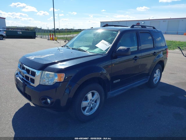 45034667 :رقم المزاد ، 1FMCU93Z38KD14026 vin ، 2008 Ford Escape Xlt مزاد بيع