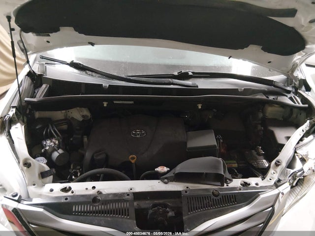 Toyota Sienna Xle 8 Passenger 2017 5TDYZ3DC8HS844083 Image 10