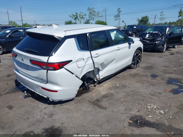 Продаж на аукціоні авто 2024 Mitsubishi Outlander Se 2.5 S-awc/se Black Edition S-awc/se Black Edition W/pano Roof S-awc/se Ralliart S-awc, vin: JA4J4VA8XRZ031981, номер лоту: 45034689