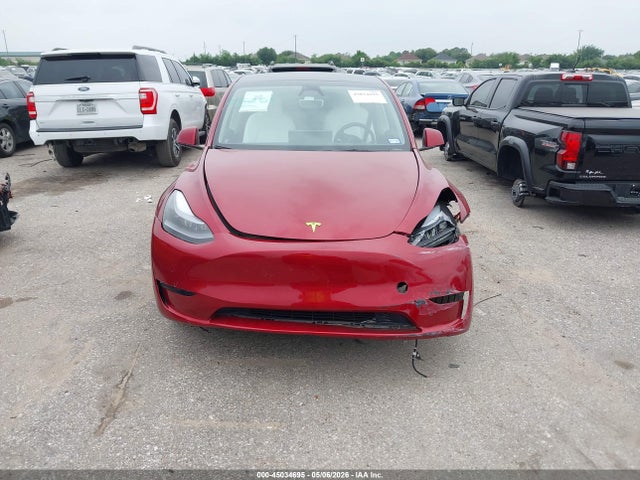 Продажа на аукционе авто 2024 Tesla Model Y Long Range Dual Motor All-wheel Drive, vin: 7SAYGAEE8RF155311, номер лота: 45034695