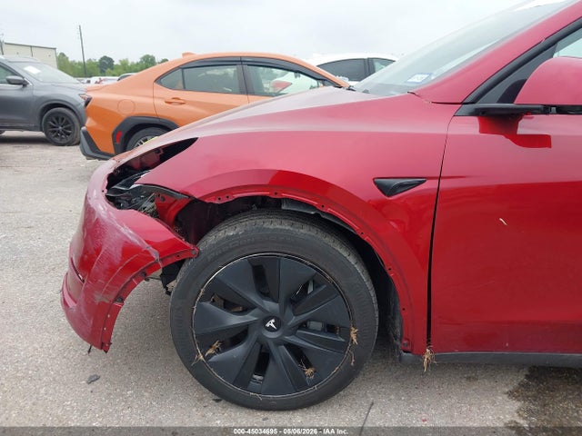 Продажа на аукционе авто 2024 Tesla Model Y Long Range Dual Motor All-wheel Drive, vin: 7SAYGAEE8RF155311, номер лота: 45034695