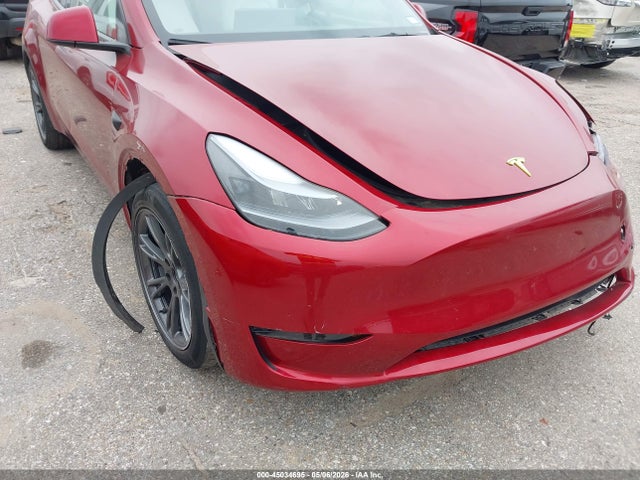 Продажа на аукционе авто 2024 Tesla Model Y Long Range Dual Motor All-wheel Drive, vin: 7SAYGAEE8RF155311, номер лота: 45034695