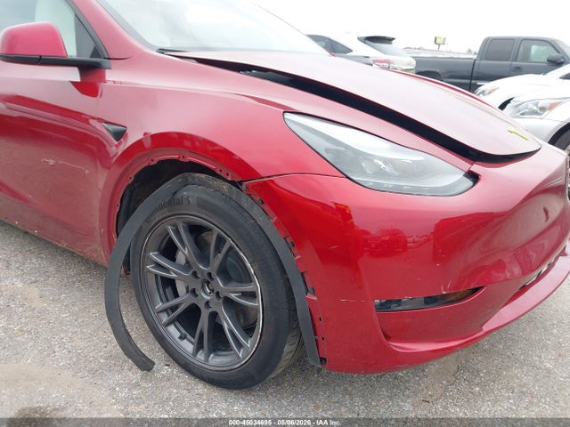 Продажа на аукционе авто 2024 Tesla Model Y Long Range Dual Motor All-wheel Drive, vin: 7SAYGAEE8RF155311, номер лота: 45034695