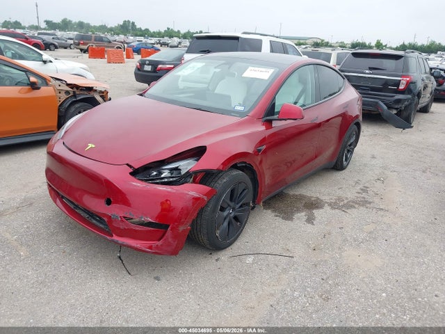Продажа на аукционе авто 2024 Tesla Model Y Long Range Dual Motor All-wheel Drive, vin: 7SAYGAEE8RF155311, номер лота: 45034695
