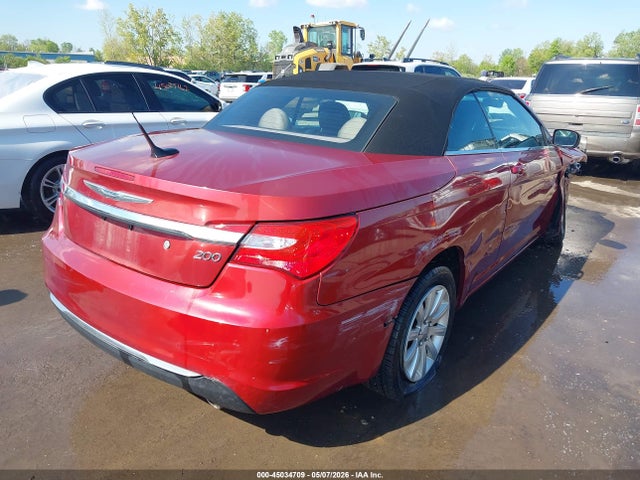 45034709 :رقم المزاد ، 1C3BC2EG7BN535984 vin ، 2011 Chrysler 200 Touring مزاد بيع