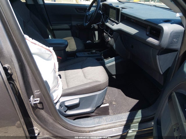 Продажа на аукционе авто 2023 Ford Maverick Xlt, vin: 3FTTW8E32PRA42872, номер лота: 45034712