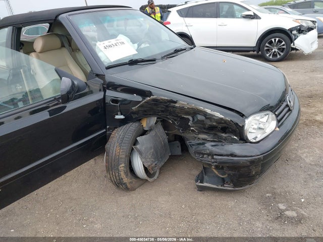 45034738 :رقم المزاد ، 3VWDC21V32M801209 vin ، 2002 Volkswagen Cabrio Glx مزاد بيع
