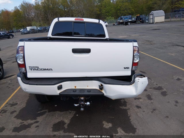 45034752 :رقم المزاد ، 5TFMU4FN9FX029643 vin ، 2015 Toyota Tacoma Base V6 مزاد بيع