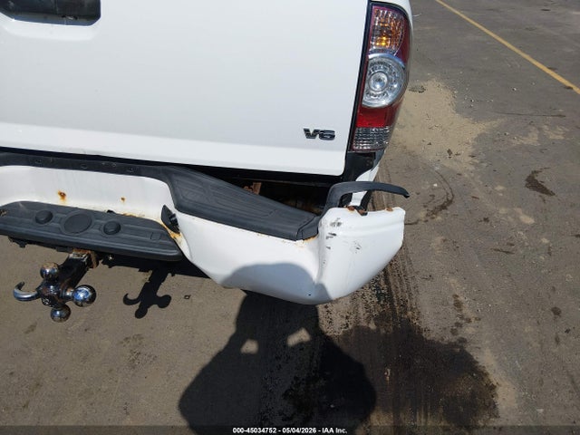 45034752 :رقم المزاد ، 5TFMU4FN9FX029643 vin ، 2015 Toyota Tacoma Base V6 مزاد بيع