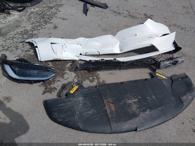 Продаж на аукціоні авто 2023 Tesla Model X Plaid Tri Motor All-wheel Drive, vin: 7SAXCBE62PF418864, номер лоту: 45034788