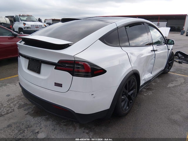 Продаж на аукціоні авто 2023 Tesla Model X Plaid Tri Motor All-wheel Drive, vin: 7SAXCBE62PF418864, номер лоту: 45034788