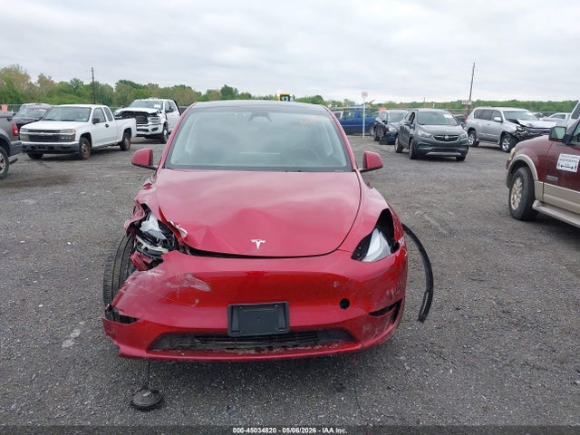 Продажа на аукционе авто 2024 Tesla Model Y Long Range Dual Motor All-wheel Drive, vin: 7SAYGDEE5RA281088, номер лота: 45034820