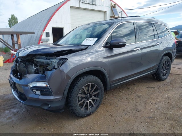 Продажа на аукционе авто 2017 Honda Pilot Touring, vin: 5FNYF6H91HB022500, номер лота: 45034859