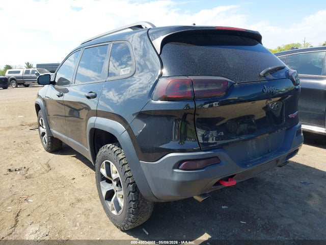 45034868 :رقم المزاد ، 1C4PJMBS7EW126121 vin ، 2014 Jeep Cherokee Trailhawk مزاد بيع