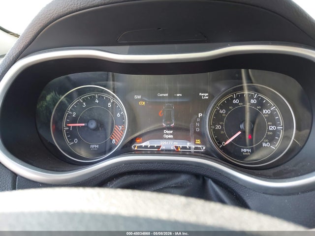 45034868 :رقم المزاد ، 1C4PJMBS7EW126121 vin ، 2014 Jeep Cherokee Trailhawk مزاد بيع