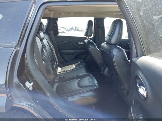 45034868 :رقم المزاد ، 1C4PJMBS7EW126121 vin ، 2014 Jeep Cherokee Trailhawk مزاد بيع